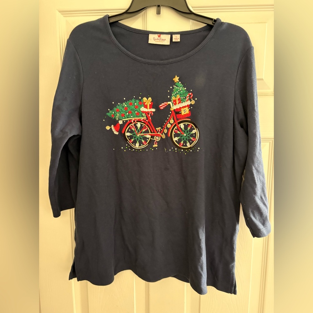 Quacker Factory Festive Christmas Day SZ L Studded Navy Top